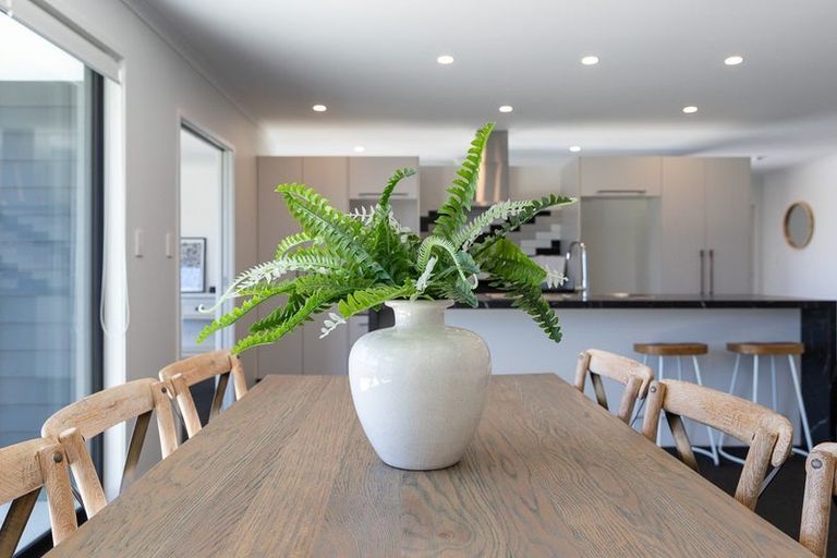 Photo of property in 1 Tremaine Avenue, Two Mile Bay, Taupo, 3330