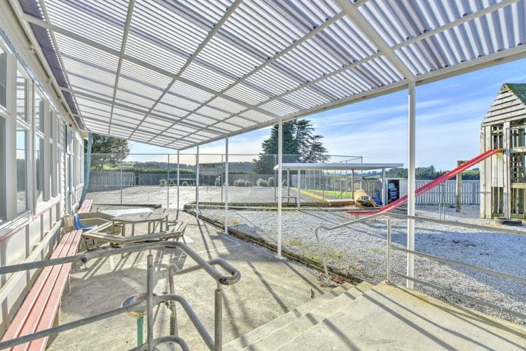 Photo of property in 22 Glenham School Road, Glenham, Wyndham, 9891