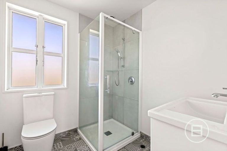 Photo of property in 2/21 Buffon Street, Waltham, Christchurch, 8023