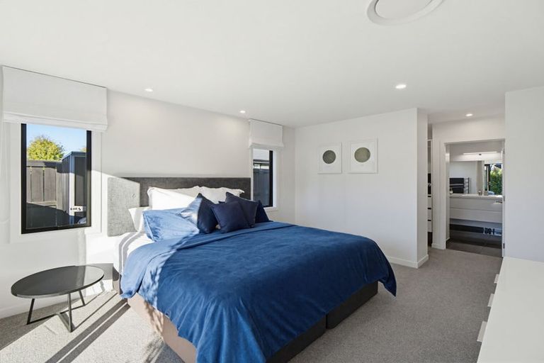 Photo of property in 11 Crete Road, Rangiora, 7400