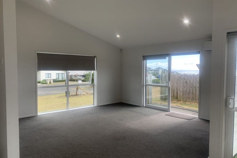 Photo of property in 3 Mutetai Road, Clarks Beach, 2122