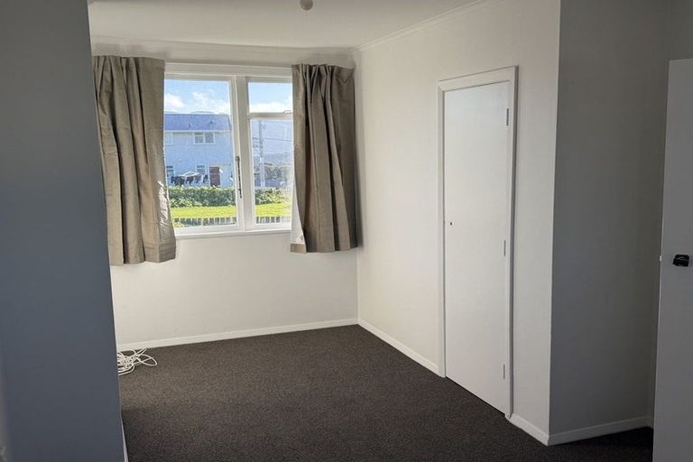 Photo of property in 24-30 Cheshire Street, Cannons Creek, Porirua, 5024