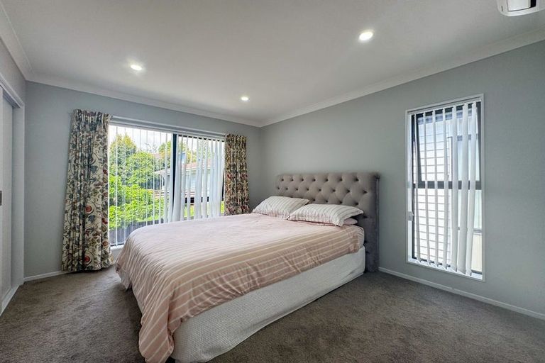 Photo of property in 9c Sari Place, Massey, Auckland, 0614