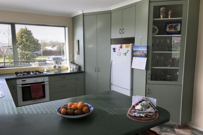 Photo of property in 27 Juliet Street, Stratford, 4332