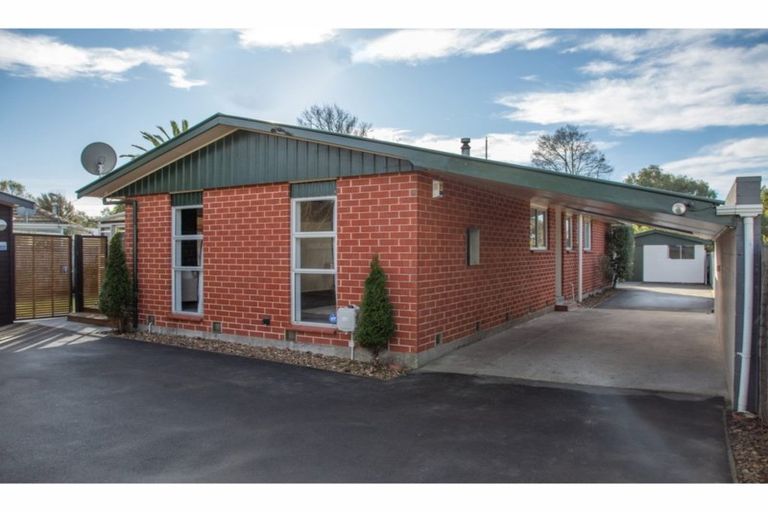 Photo of property in 30 Orrick Crescent, Avondale, Christchurch, 8061