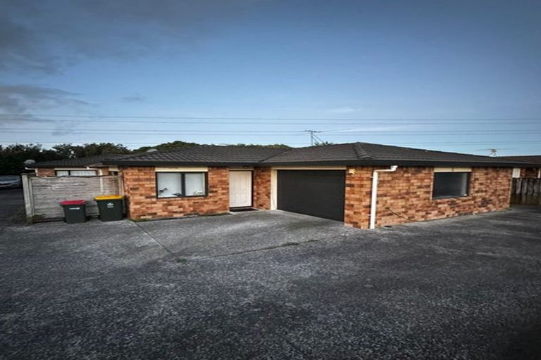 Photo of property in 22 Carrick Glen Avenue, Flat Bush, Auckland, 2019