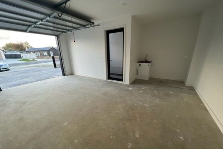 Photo of property in 15 Ruge Court, Cambridge, 3434