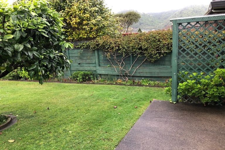 Photo of property in 31 Kapanui Road, Waikanae, 5036