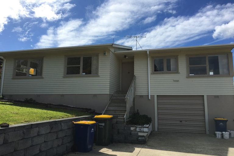 Photo of property in 63 Glamorgan Drive, Torbay, Auckland, 0630