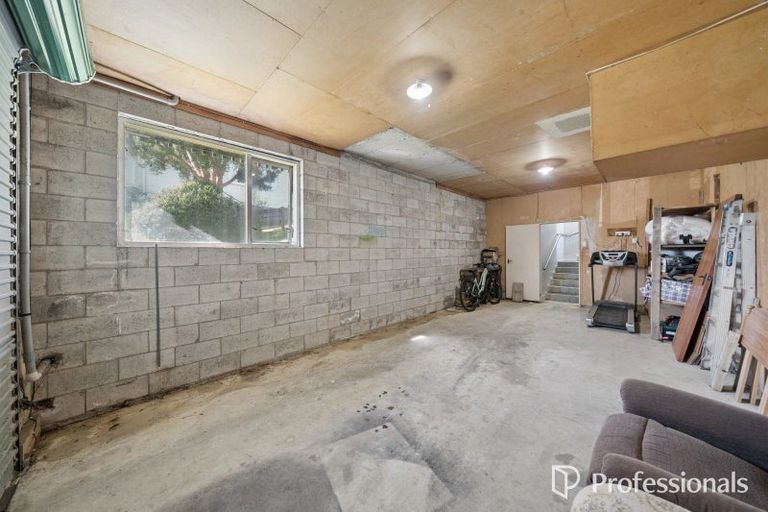Photo of property in 66b Major Drive, Kelson, Lower Hutt, 5010