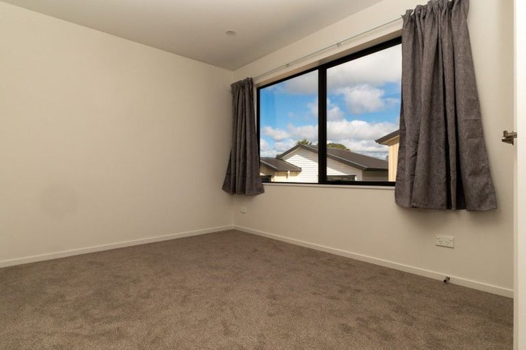 Photo of property in 14/116 Colwill Road, Massey, Auckland, 0614