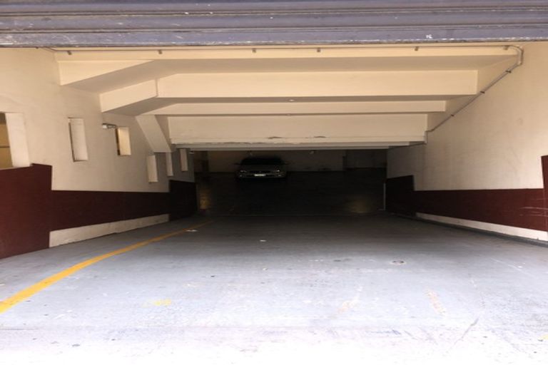 Photo of property in 246 Taranaki Street, Mount Cook, Wellington, 6011