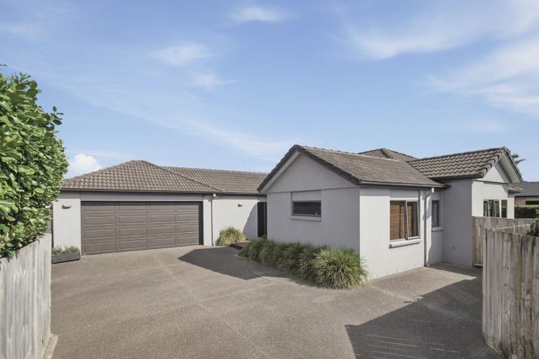 Photo of property in 20 Ohope Place, Papamoa Beach, Papamoa, 3118