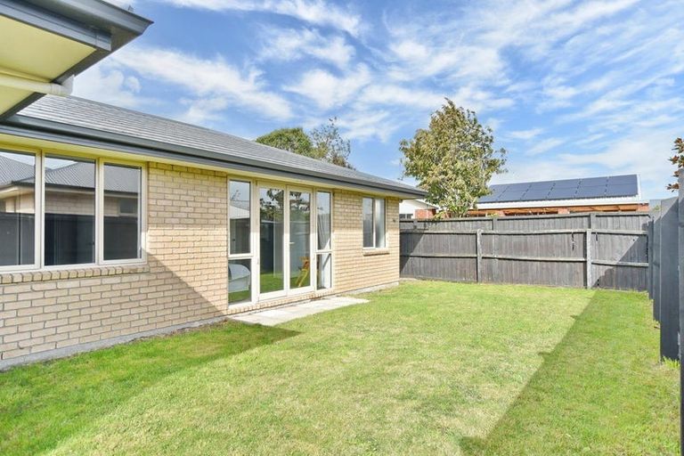 Photo of property in 7 Casa Blanca Lane, Burwood, Christchurch, 8083