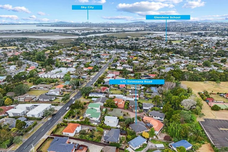 Photo of property in 17c Tirimoana Road, Te Atatu South, Auckland, 0602