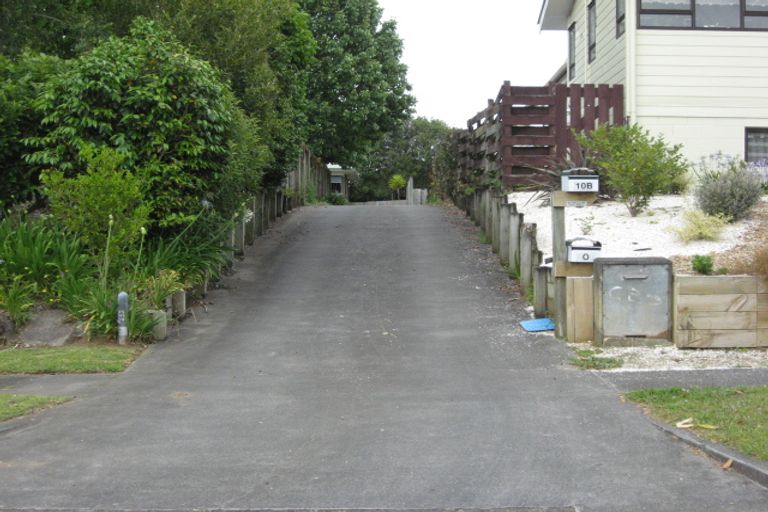Photo of property in 10a Richardson Avenue, Pukekohe, 2120