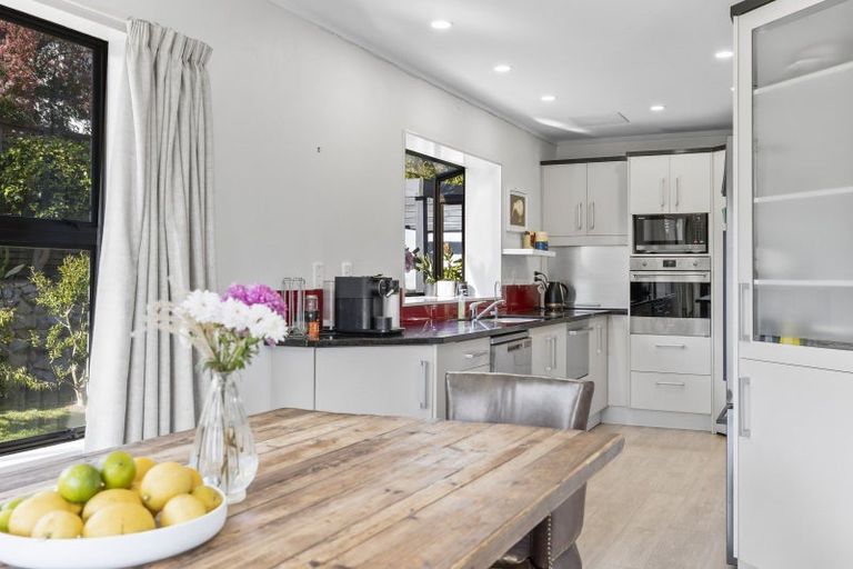 Photo of property in 83 Harvey Street, Waipahihi, Taupo, 3330
