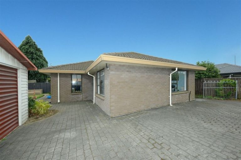 Photo of property in 5 Peebles Drive, Hei Hei, Christchurch, 8042