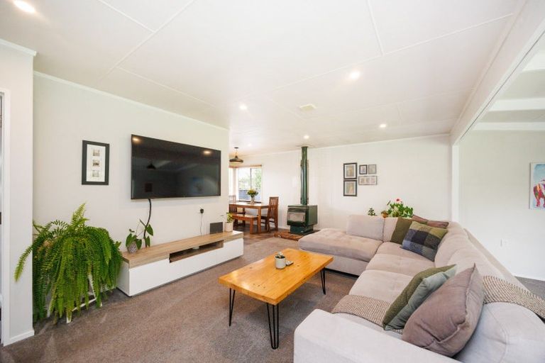 Photo of property in 27 Ferndale Place, Feilding, 4702