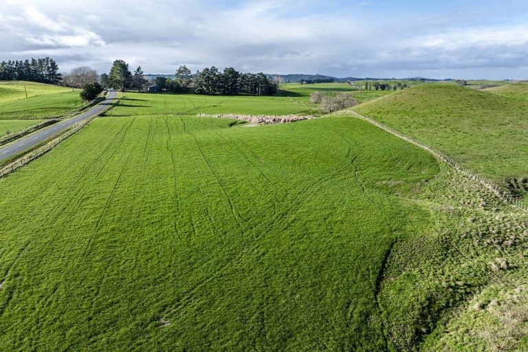 Photo of property in 906 Te Aute Trust Road, Poukawa, 4178