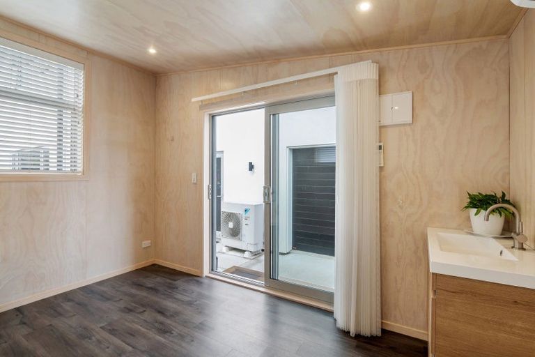 Photo of property in 152a Wairakei Road, Bryndwr, Christchurch, 8053