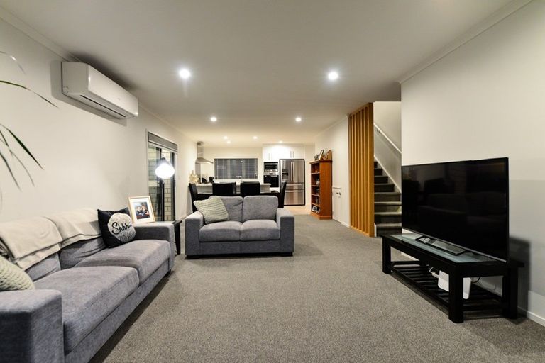 Photo of property in 46u2 North Ridge Drive, Rototuna North, Hamilton, 3281