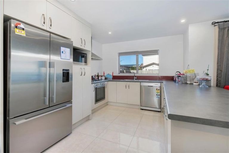 Photo of property in 25 Bukem Place, Favona, Auckland, 2024