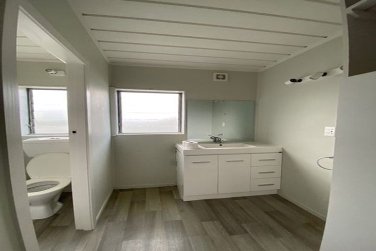 Photo of property in 7/37 Mclean Street, Tauranga, 3110