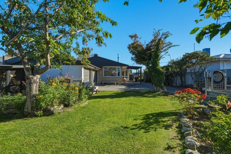 Photo of property in 44 Ashgrove Street, Rangiora, 7400