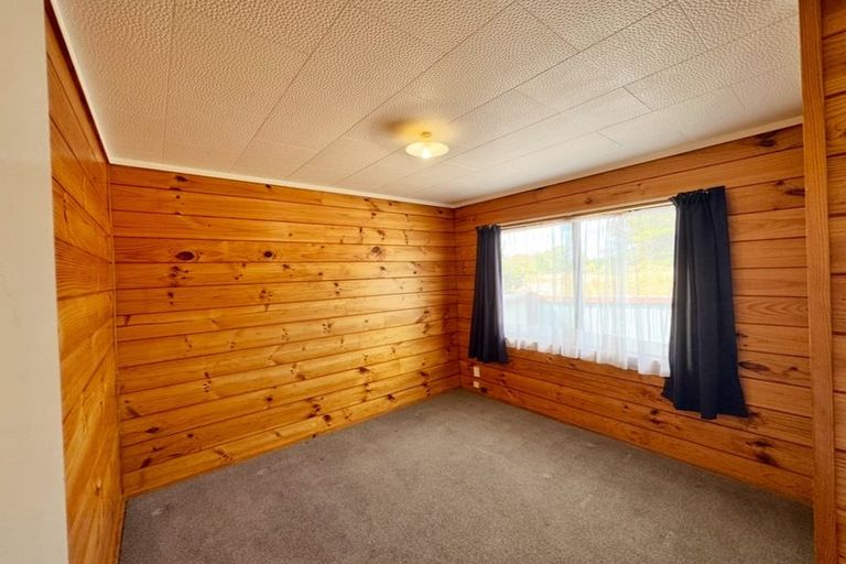 Photo of property in 13a Watson Street, Bulls, 4818