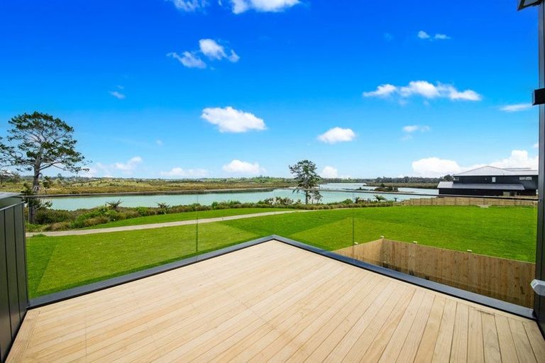 Photo of property in 43 Evergreen Parade, Rosehill, 2113