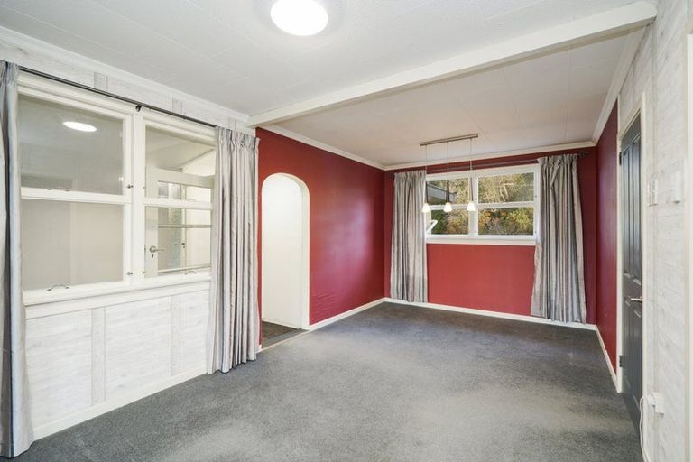 Photo of property in 49 Ferry Road, West Plains, Invercargill, 9879
