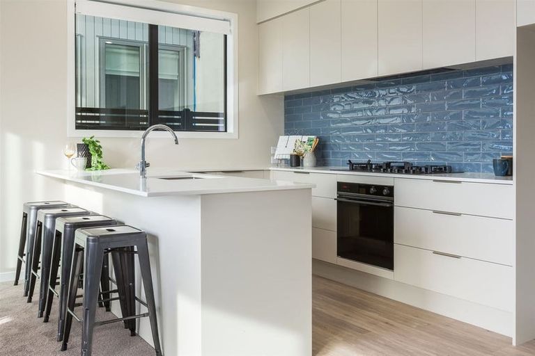 Photo of property in 8 Skysail Lane, Whitby, Porirua, 5024