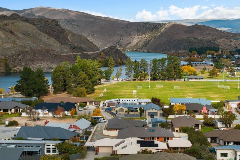 Photo of property in 14 Sunhaven Cove, Cromwell, 9310