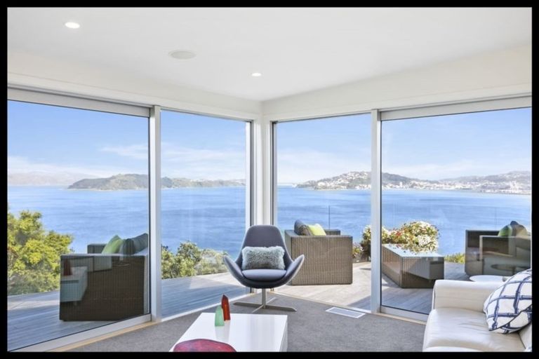 Photo of property in 50 Homebush Road, Khandallah, Wellington, 6035