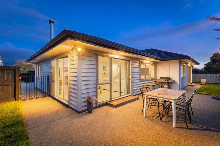 Photo of property in 19b Francis Road, Paraparaumu Beach, Paraparaumu, 5032