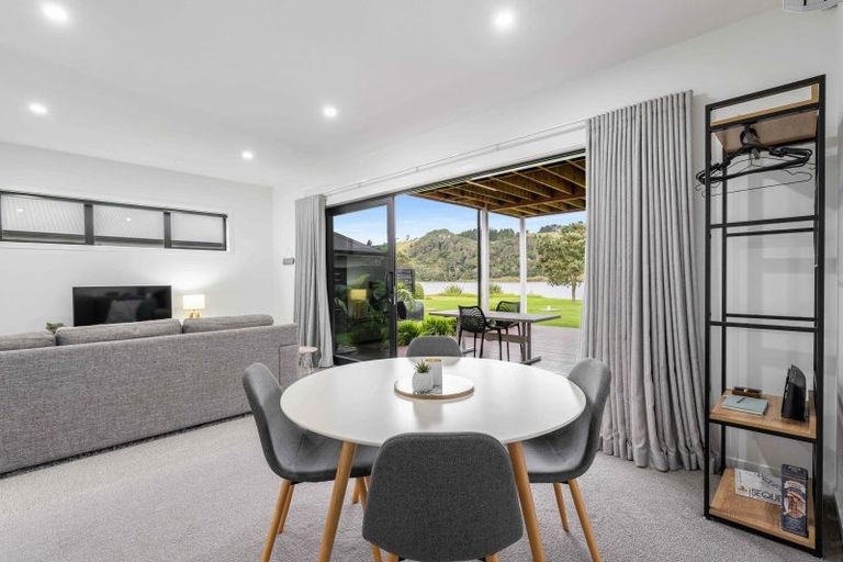 Photo of property in 18 Admiral Drive, Cooks Beach, Whitianga, 3591
