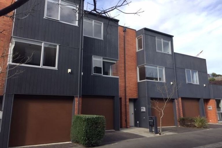 Photo of property in Altar Apartments, 28/120 Rintoul Street, Newtown, Wellington, 6021