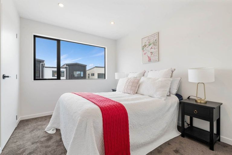 Photo of property in 44 Kiato Lane, Flat Bush, 2019