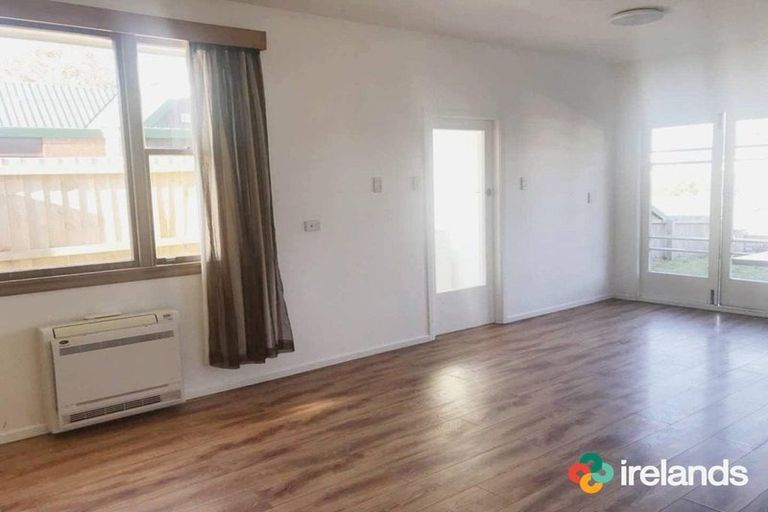 Photo of property in 48 Westburn Terrace, Burnside, Christchurch, 8041