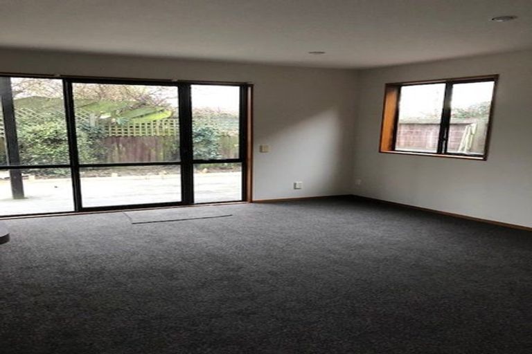 Photo of property in 28 Field Terrace, Upper Riccarton, Christchurch, 8041