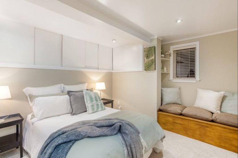 Photo of property in 567 South Titirangi Road, Titirangi, Auckland, 0604