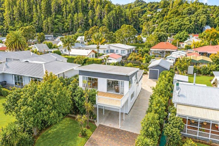 Photo of property in 112 Kuranui Street, Thames, 3500