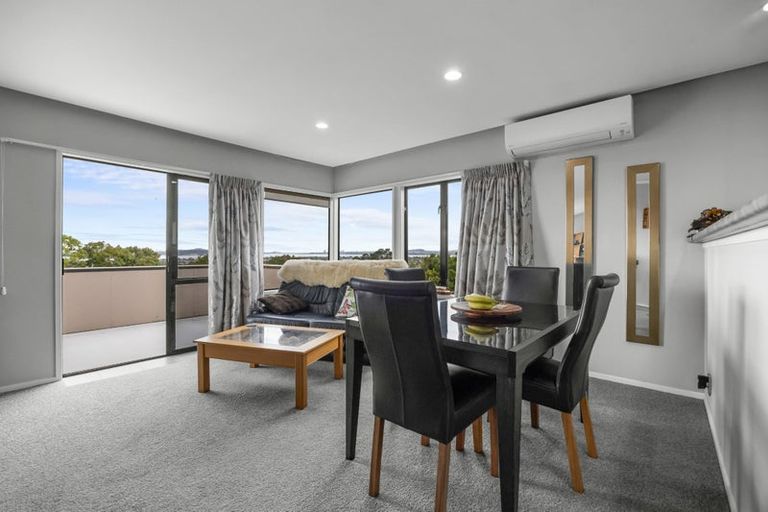 Photo of property in 207 Royal Road, Massey, Auckland, 0614