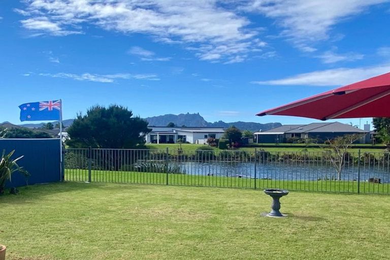 Photo of property in 8 Sando Way, One Tree Point, 0118