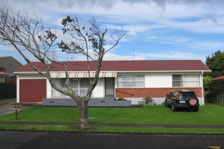 Photo of property in 17 Leith Court, Papatoetoe, Auckland, 2104