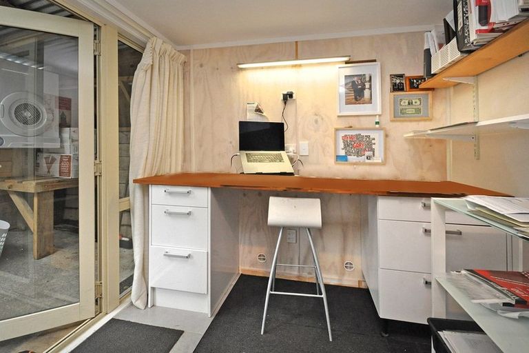 Photo of property in 136 Glamorgan Drive, Torbay, Auckland, 0630