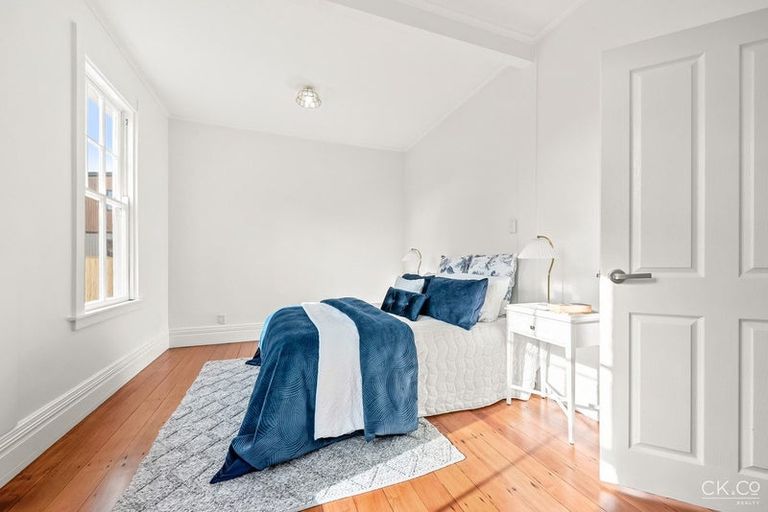 Photo of property in 64 Bell Road, Waiwhetu, Lower Hutt, 5010
