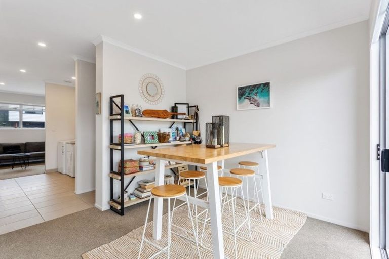 Photo of property in 21 Rangihina Road, Hobsonville, Auckland, 0616