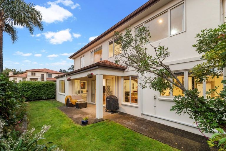 Photo of property in 45 Coachman Drive, Flat Bush, Auckland, 2016
